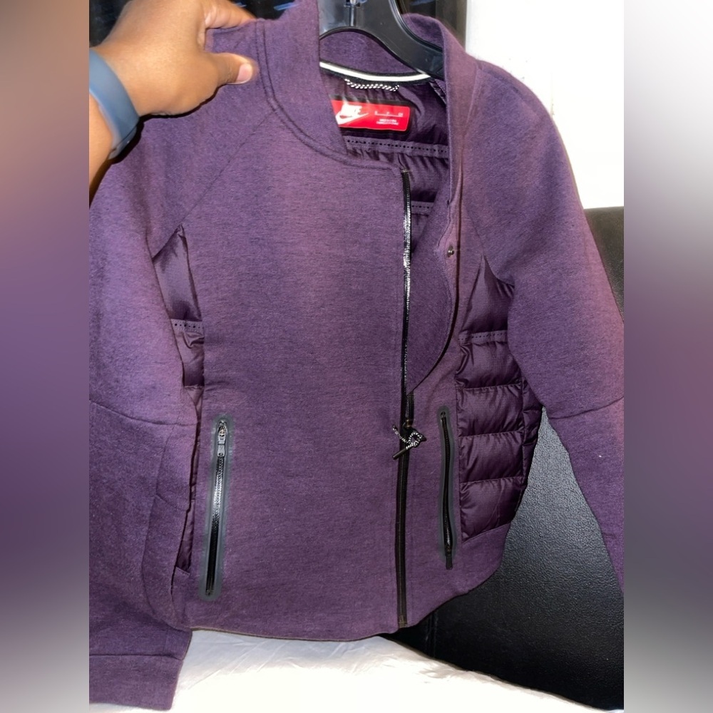 Nike Tech Fleece Aeroloft 800 Moto jacket in purple Women’s Size S  Purple NWOT - Picture 3 of 12